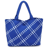 Woven jumbo tote bag