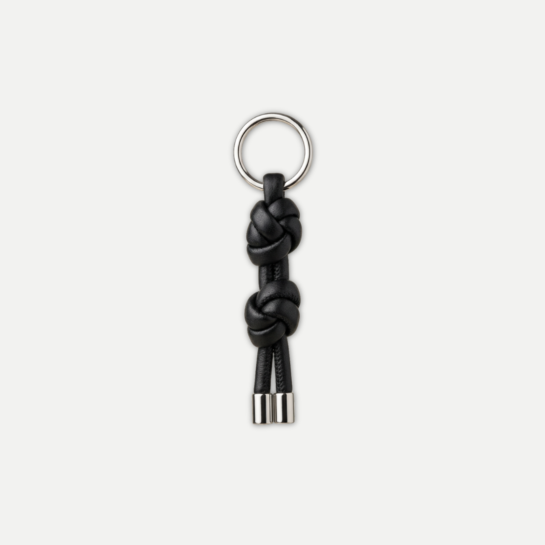 LEATHER KNOT KEYCHAIN