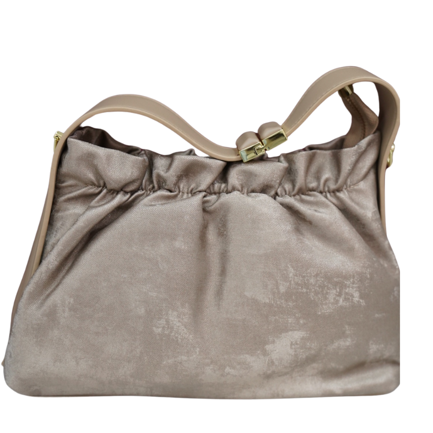 ostuni leather handbag