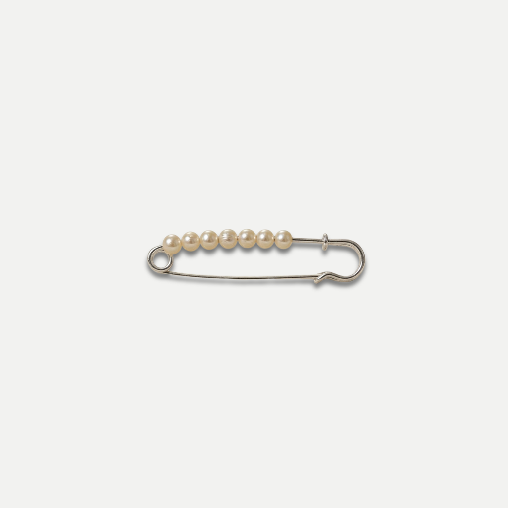 ELEGANT BROOCH
