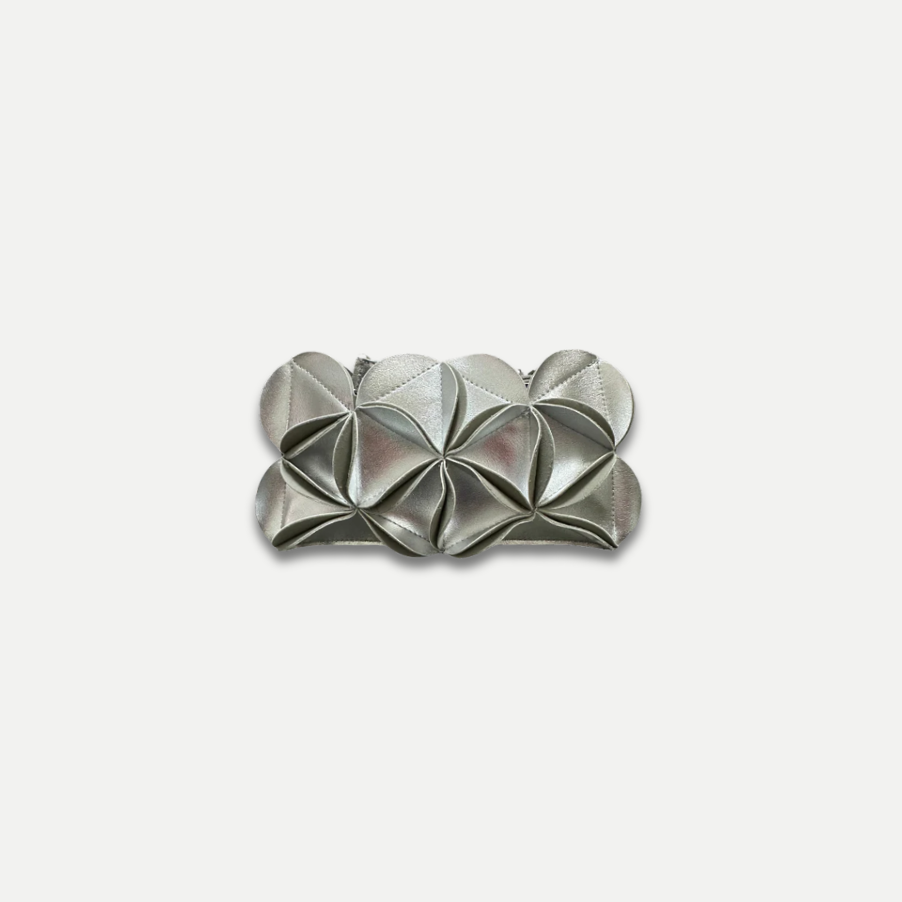FLOWER CLUTCH BAG