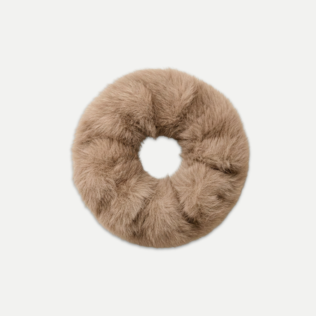FLUFFY SCRUNCHIE