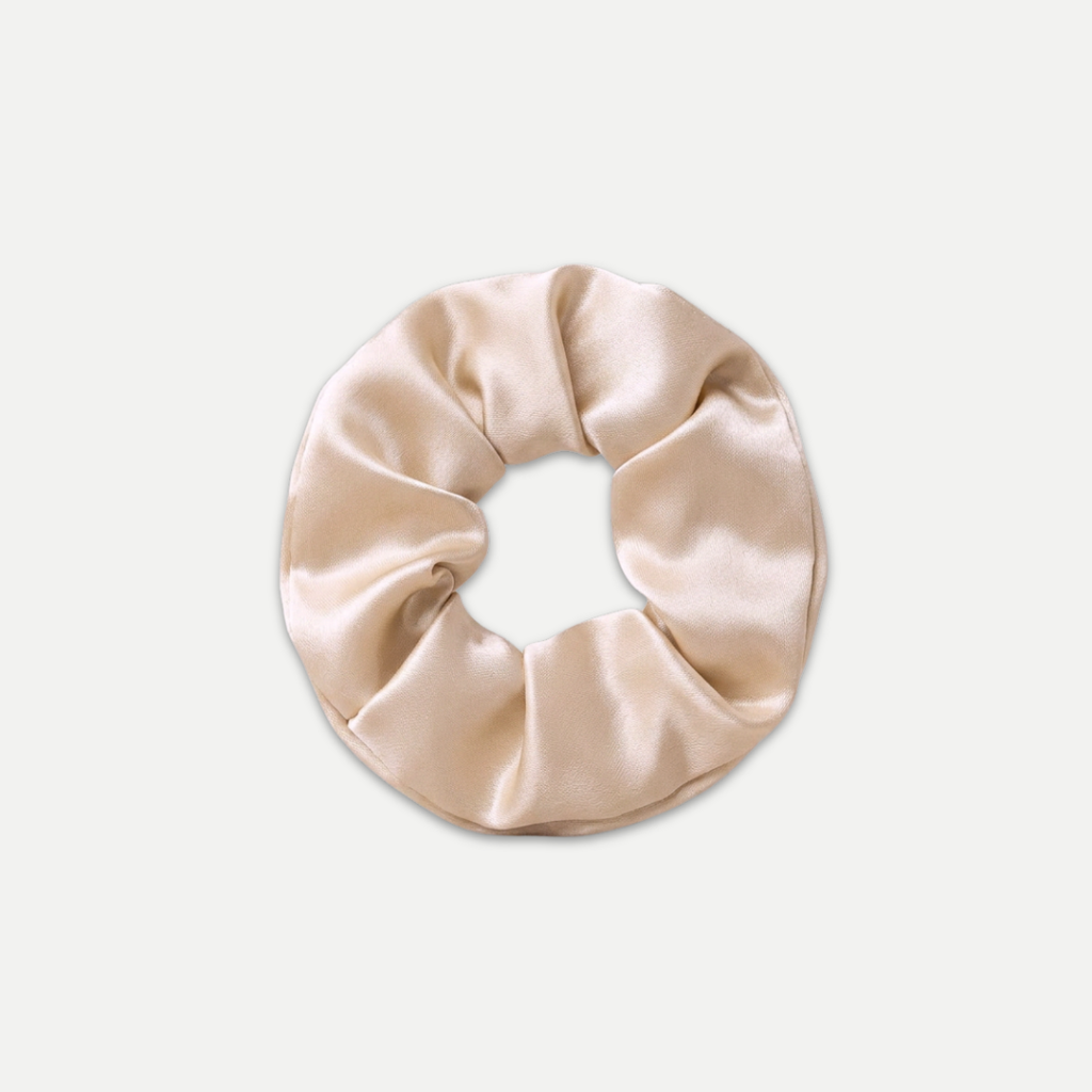 MEDIUM SATIN SCRUNCHIE