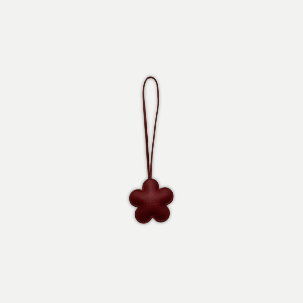 FLOWER LEATHER CHARMS