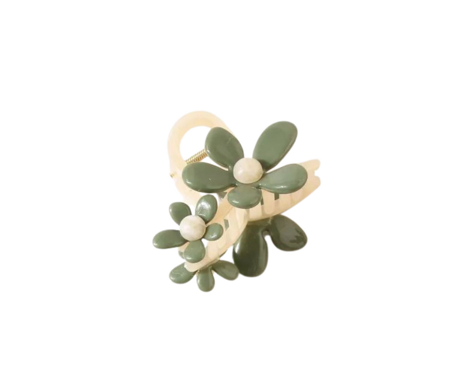 Flower hair claw