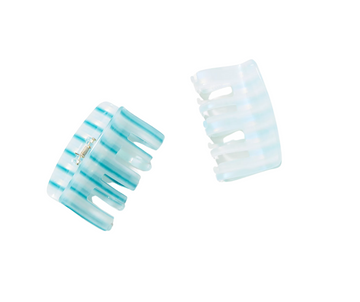 Set blue claws