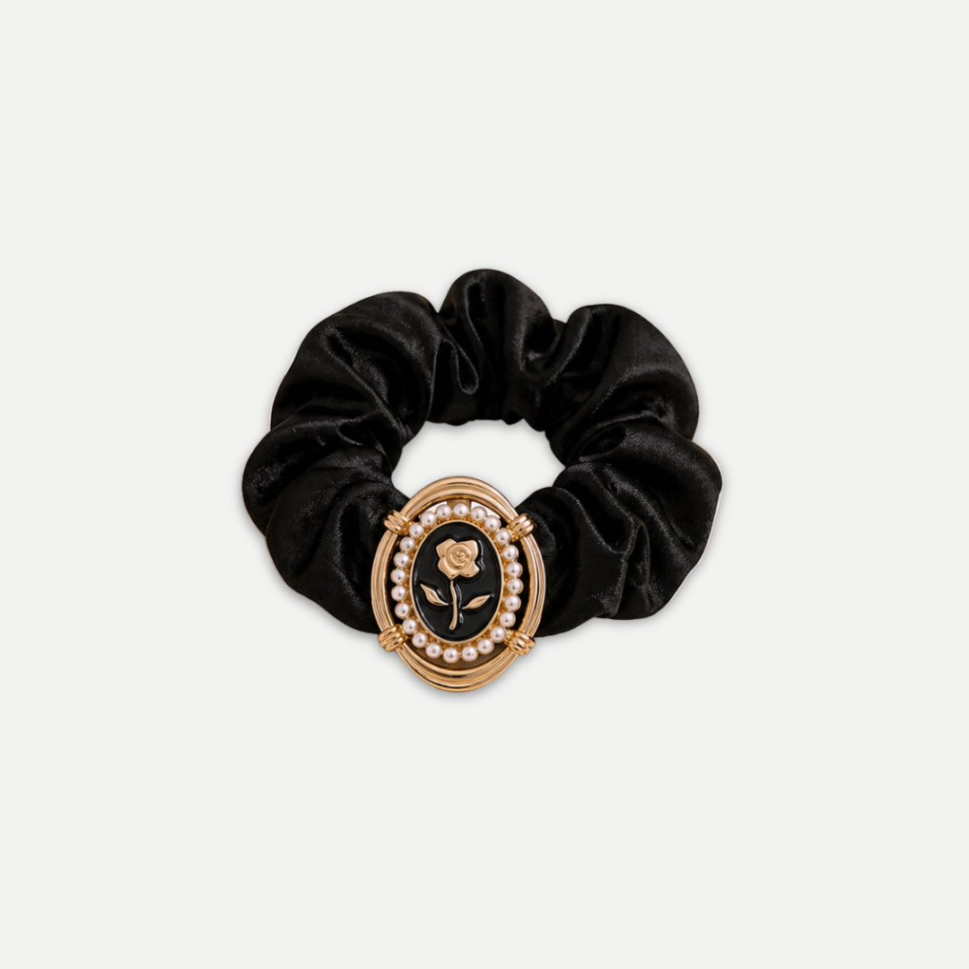 FLOWER SCRUNCHIE